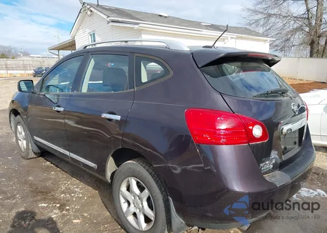 2015 Nissan Rogue Select S z USA, uszkodzony, nr VIN JN8AS5MT7FW656920